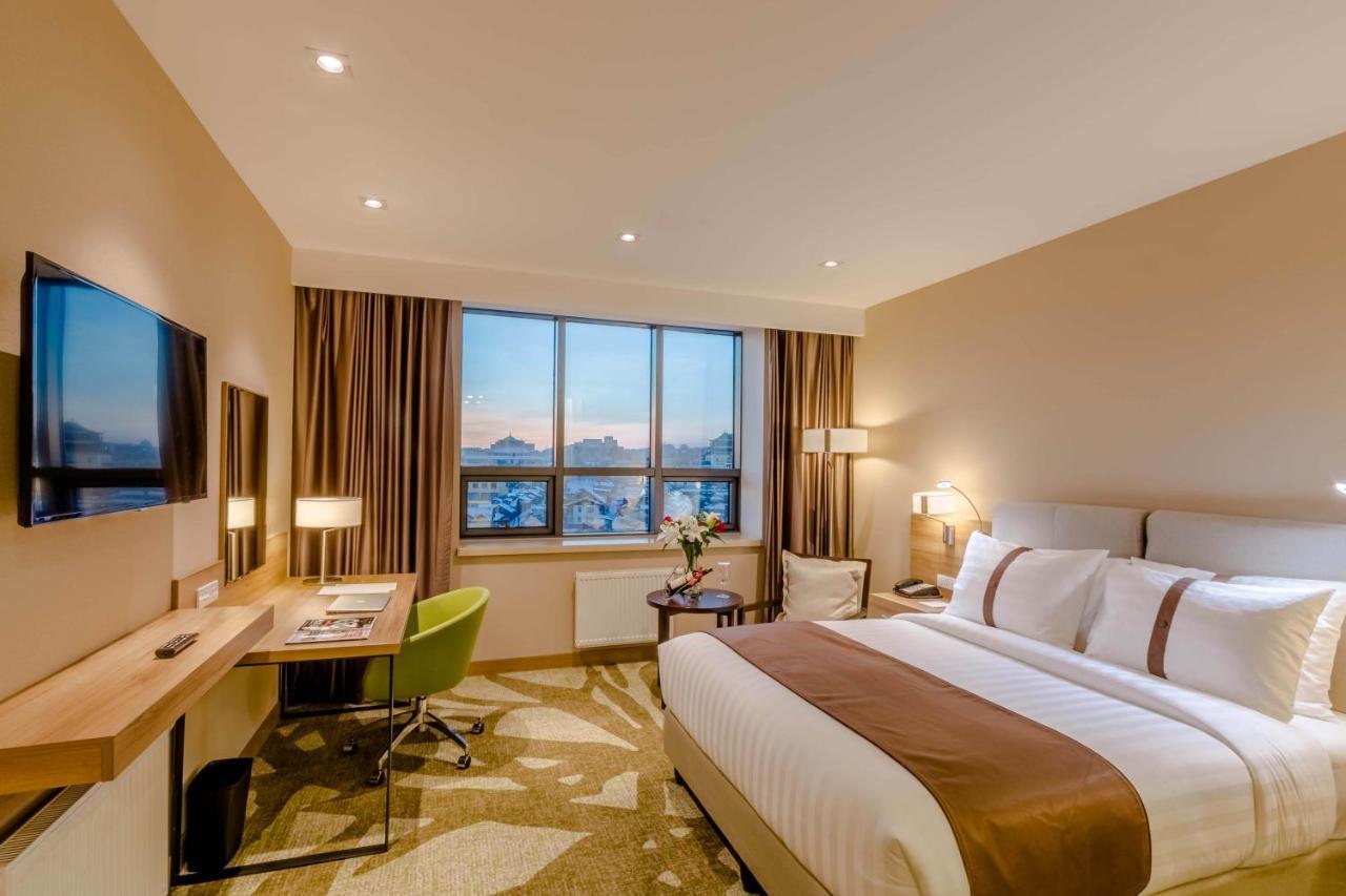 Holiday Inn Ulaanbaatar By Ihg Екстериор снимка
