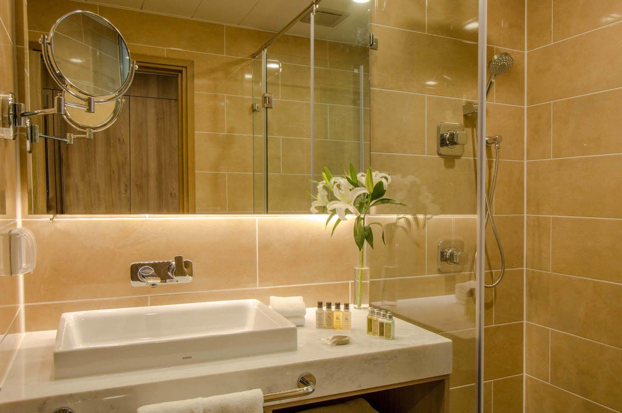 Holiday Inn Ulaanbaatar By Ihg Екстериор снимка