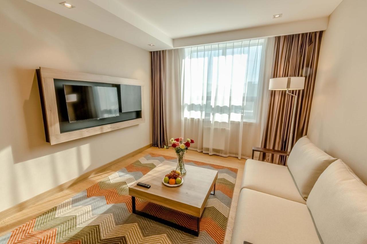 Holiday Inn Ulaanbaatar By Ihg Екстериор снимка