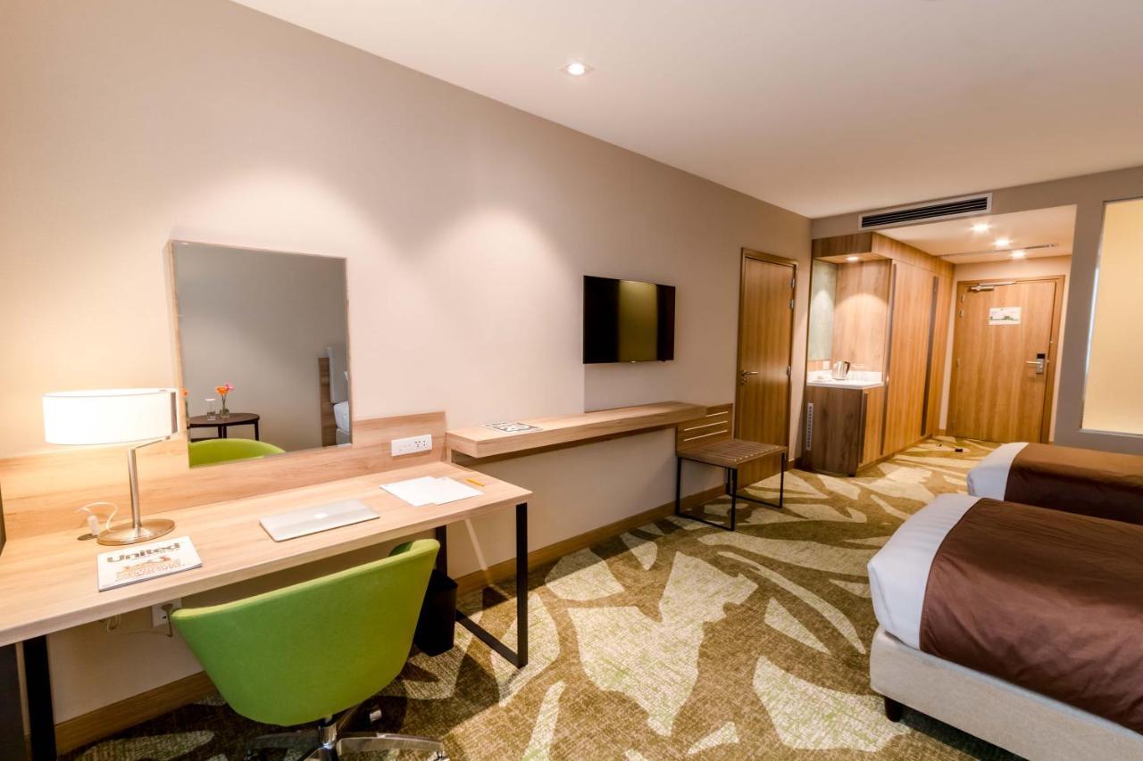 Holiday Inn Ulaanbaatar By Ihg Екстериор снимка
